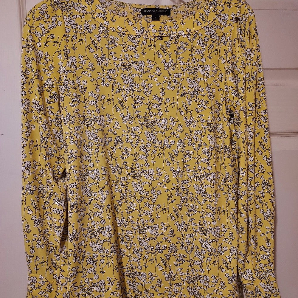 Banana Republic Womens S Yellow Black Floral Long Sleeve Peasant Scoop Neck Work